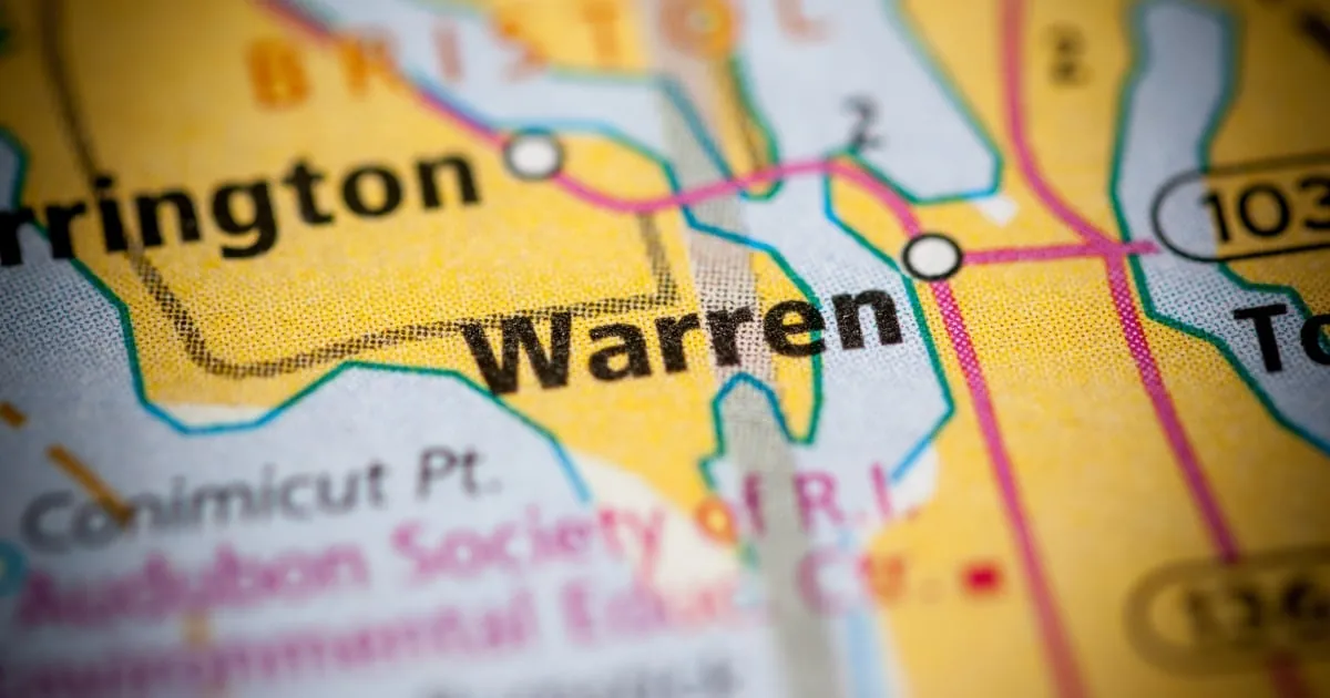 Location of Warren RI on a map.